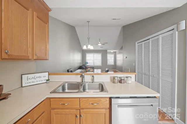 $190,000 | 849 Impala Drive, Statesville, NC 28677