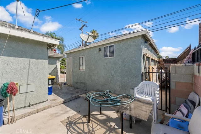 $940,000 | 556 Harps Street, San Fernando, CA 91340