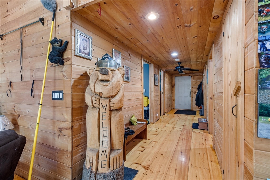8 Oakwood Road Brimfield, MA 01010 - Photo 11 of 35 a view of a entryway with wooden floor
