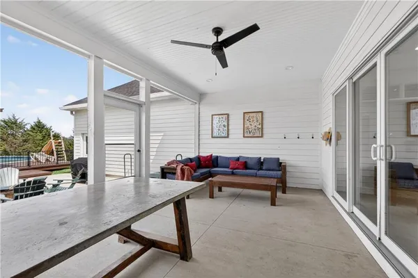 $1,350,000 | 17270 Stillwell Road, Bonner Springs, KS 66012