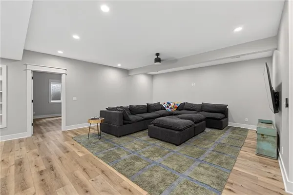 $1,350,000 | 17270 Stillwell Road, Bonner Springs, KS 66012
