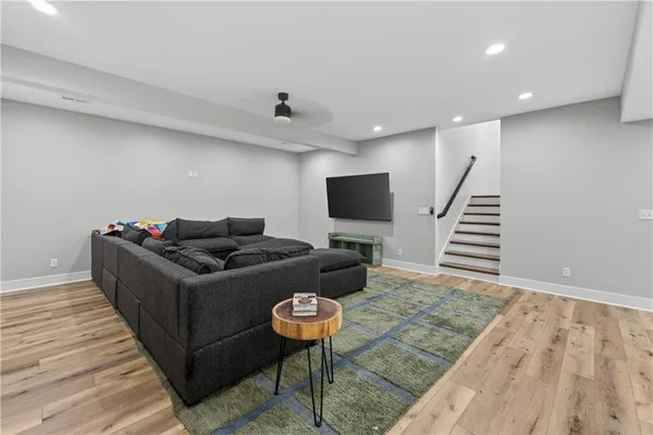 $1,350,000 | 17270 Stillwell Road, Bonner Springs, KS 66012