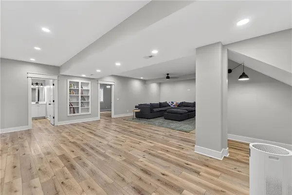 $1,350,000 | 17270 Stillwell Road, Bonner Springs, KS 66012