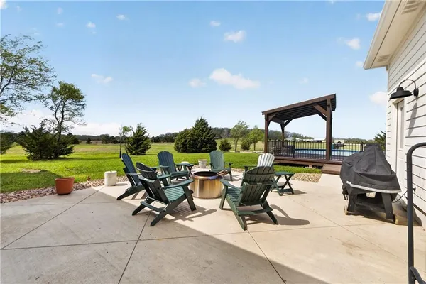 $1,350,000 | 17270 Stillwell Road, Bonner Springs, KS 66012