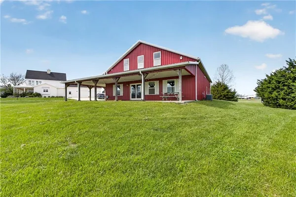 $1,350,000 | 17270 Stillwell Road, Bonner Springs, KS 66012