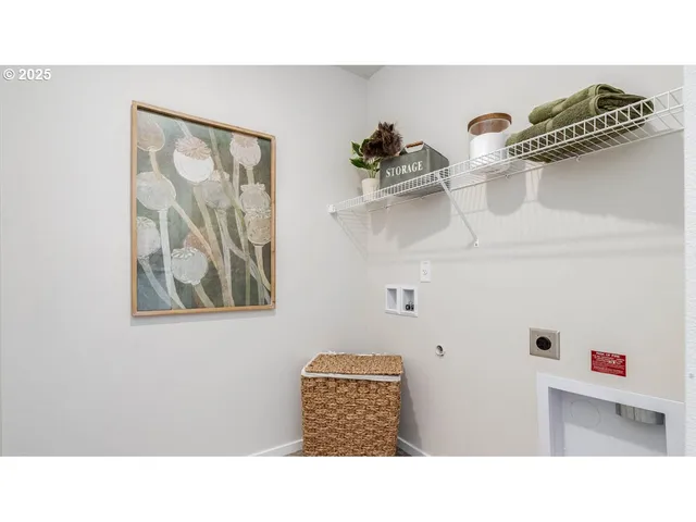 $434,995 | 2853 U Street, Springfield, OR 97477