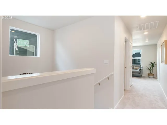 $434,995 | 2853 U Street, Springfield, OR 97477