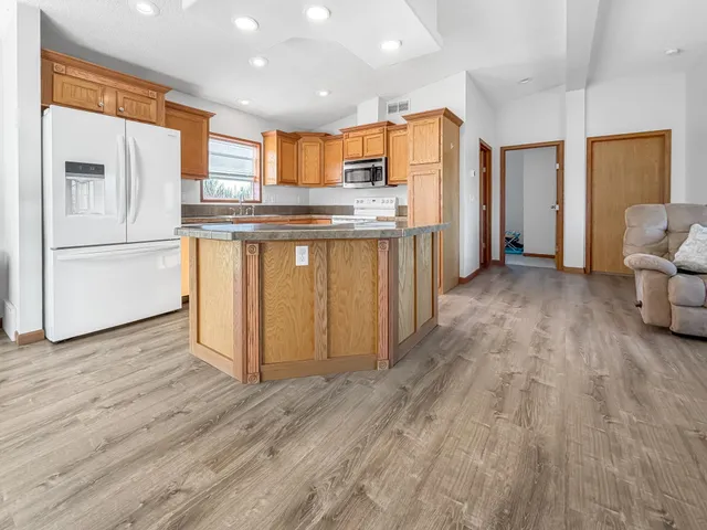 $315,000 | 20589 Clover Road, Clearbrook, MN 56634