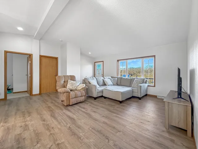 $315,000 | 20589 Clover Road, Clearbrook, MN 56634