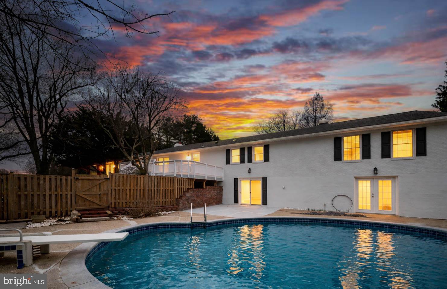 1515 Ivy Hill Road Cockeysville, MD 21030 - Photo 3 of 31