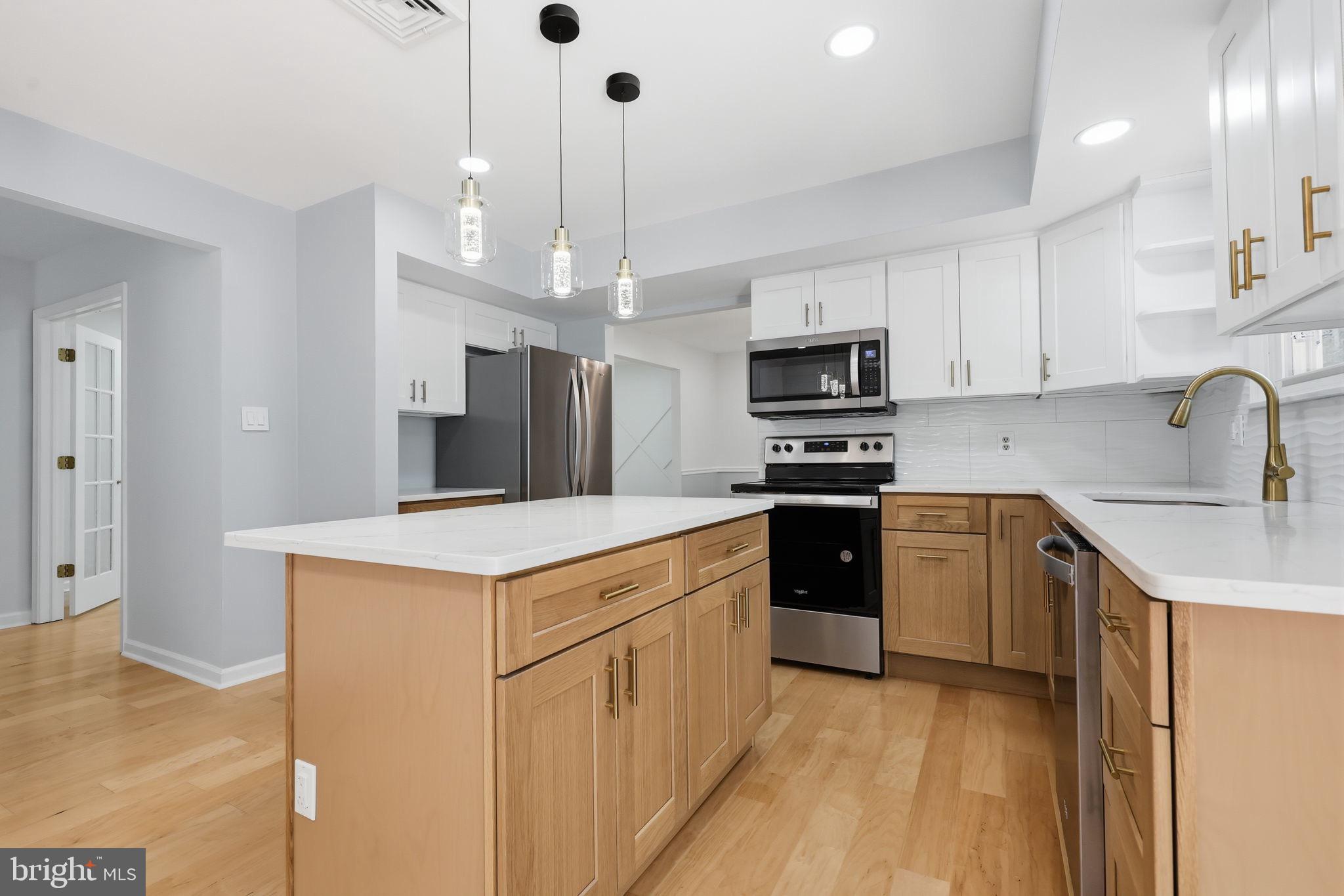 2461 Pine Cone Road Warrington, PA 18976 - Photo 11 of 51 Kitchen