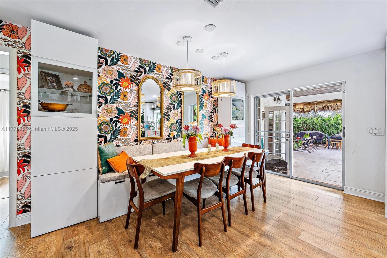 226 Norfolk Road Jupiter, FL 33469 - Photo 11 of 33 Dining Area