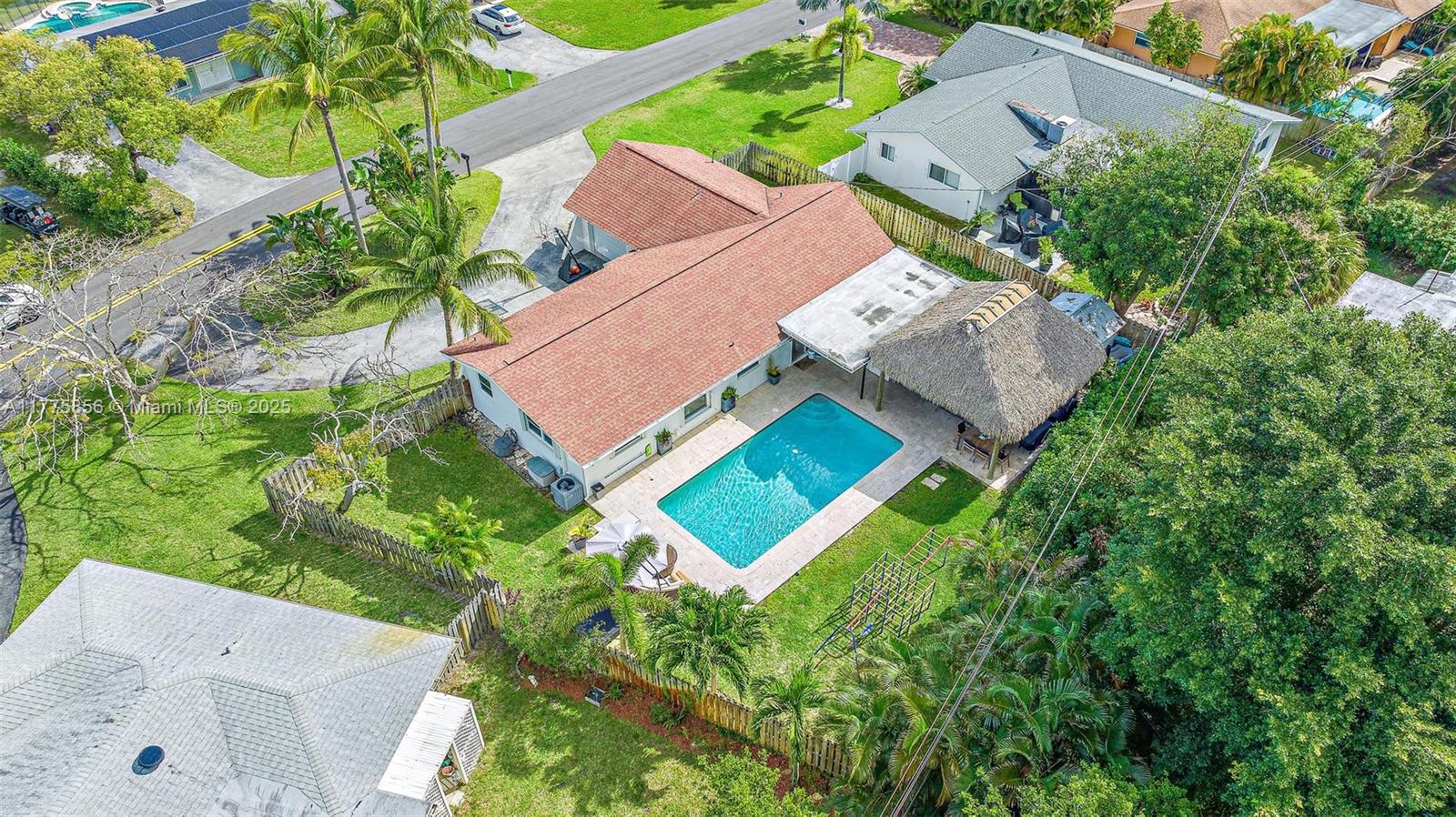 226 Norfolk Road Jupiter, FL 33469 - Photo 2 of 33 Aerial