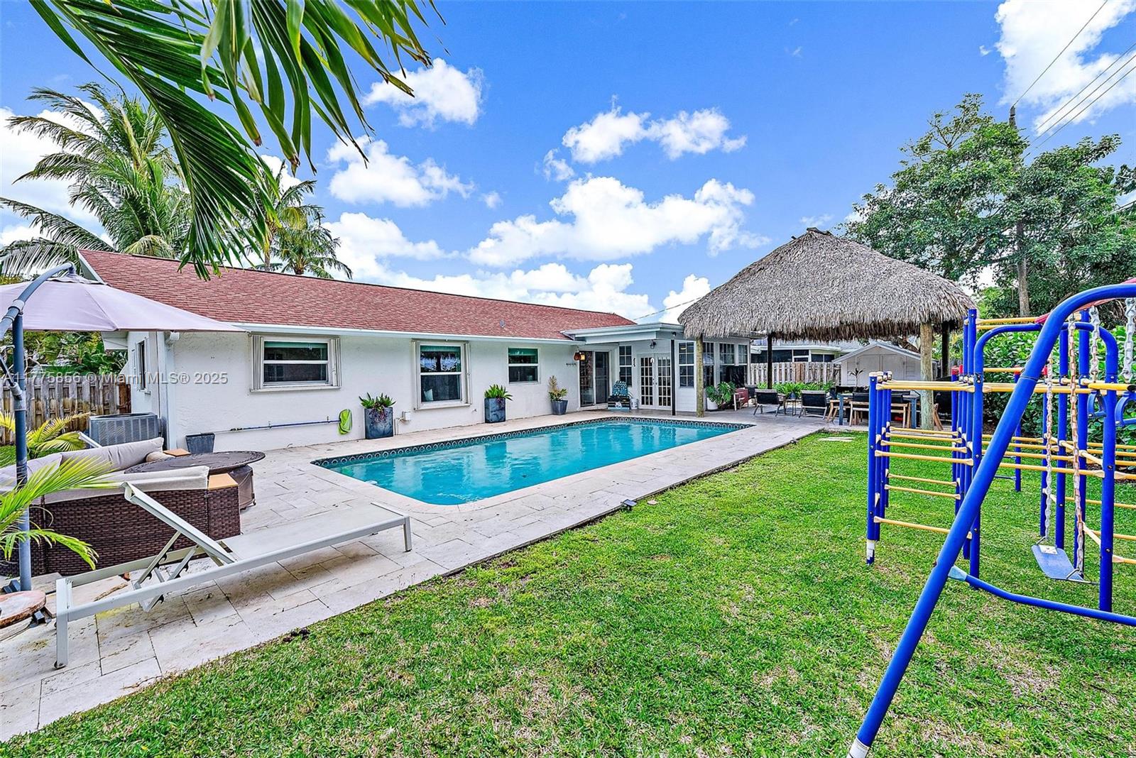 226 Norfolk Road Jupiter, FL 33469 - Photo 23 of 33 Pool & Fenced Yard