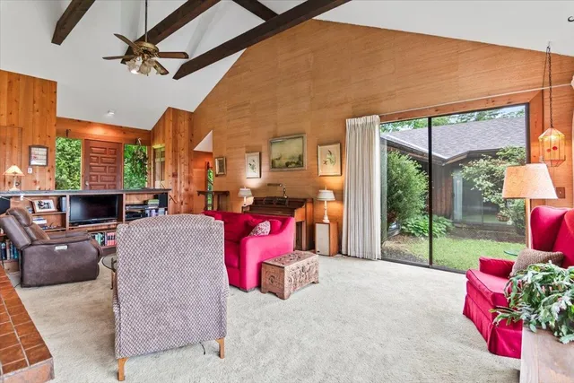 $899,000 | 92 Coventry Lane, Manchester, VT 05255