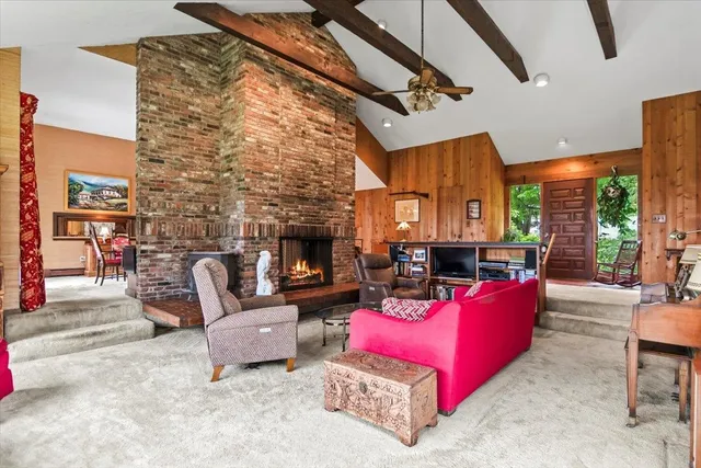 $899,000 | 92 Coventry Lane, Manchester, VT 05255