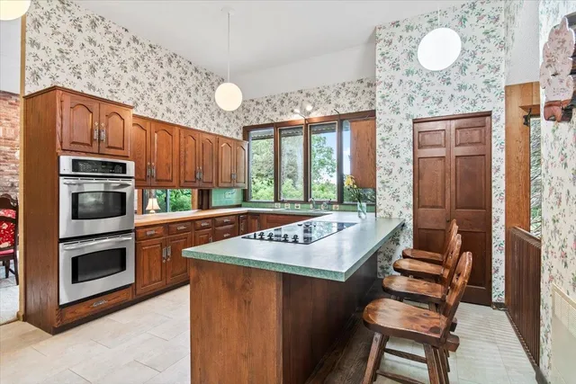 $899,000 | 92 Coventry Lane, Manchester, VT 05255