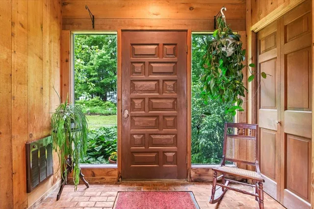 $899,000 | 92 Coventry Lane, Manchester, VT 05255