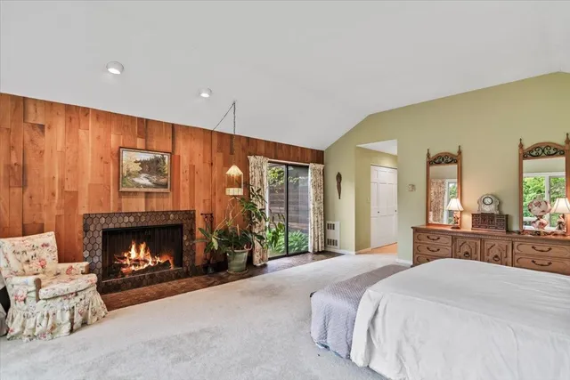 $899,000 | 92 Coventry Lane, Manchester, VT 05255