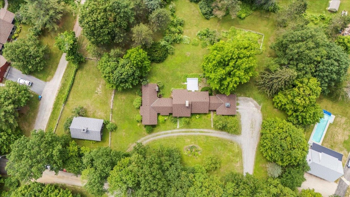 92 Coventry Lane Manchester, VT 05255 - Photo 58 of 60