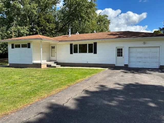 $1,900 | 822 North Hook Road, Macedon, NY 14502