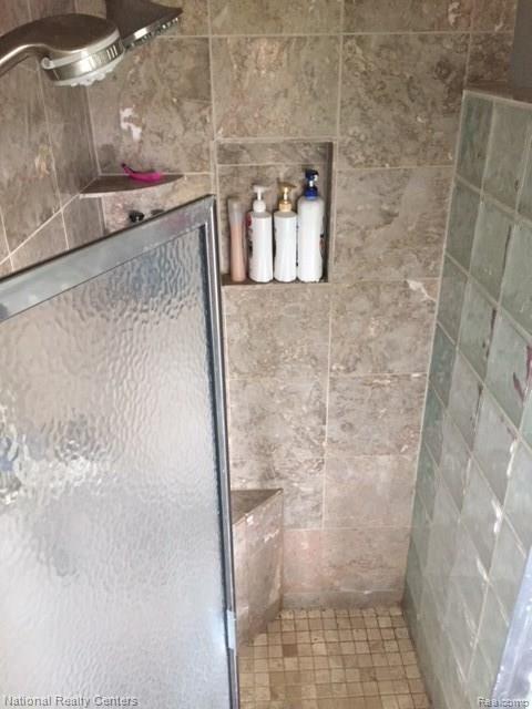 2518 Dorfield Drive Rochester Hills, MI 48307 - Photo 13 of 26