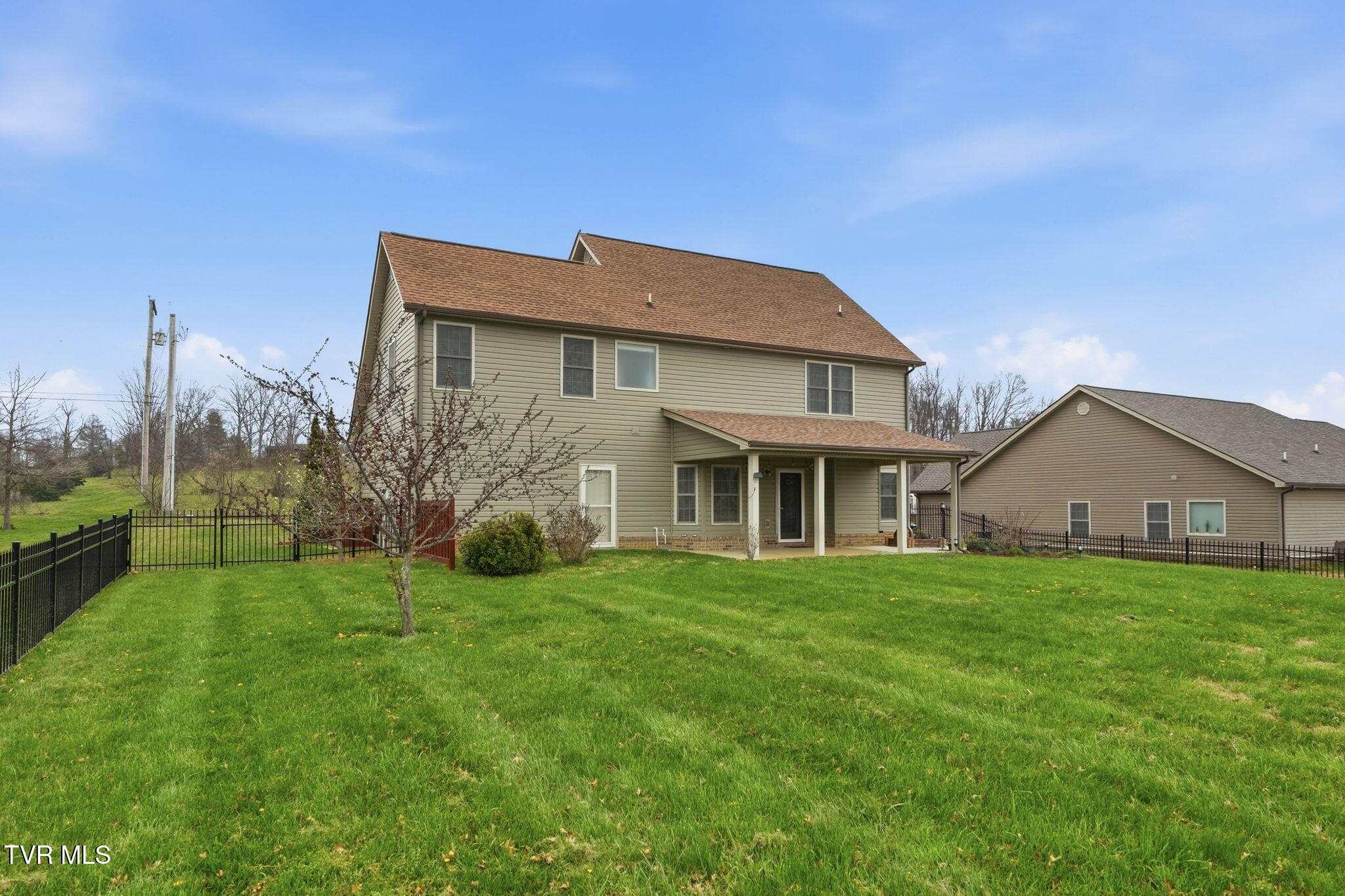 143 Anderson Road Jonesborough, TN 37659 - Photo 3 of 56 38-web-or-mls-143 Anderson Road-43