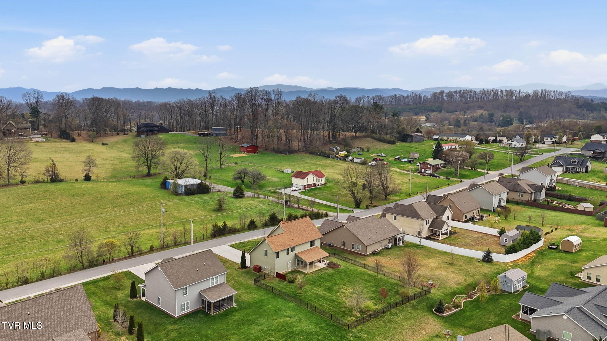 143 Anderson Road Jonesborough, TN 37659 - Photo 38 of 56 39-web-or-mls-143 Anderson Road-44