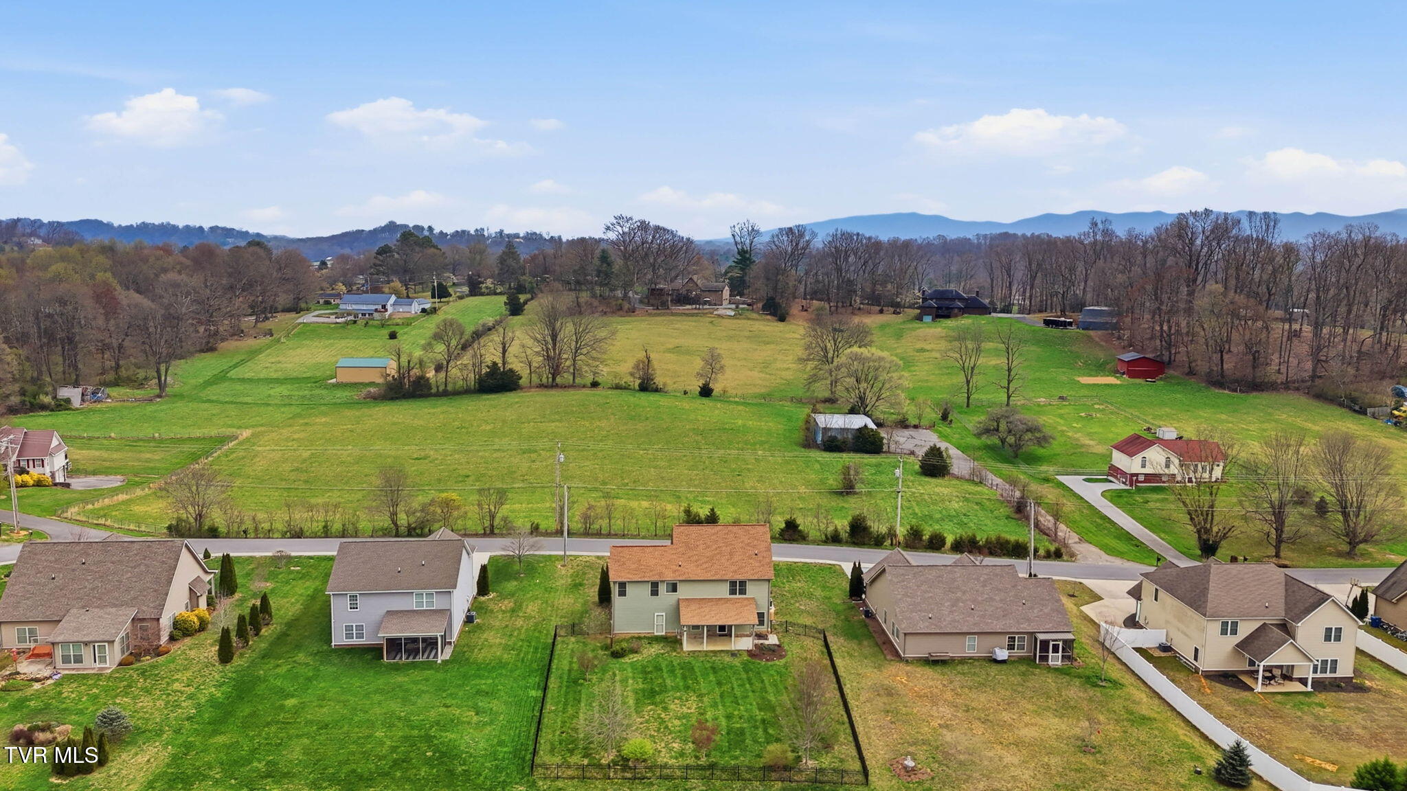 143 Anderson Road Jonesborough, TN 37659 - Photo 39 of 56 40-web-or-mls-143 Anderson Road-45