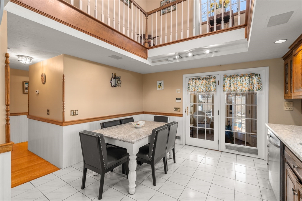 113 Temple Road Waltham, MA 02452 - Photo 14 of 35