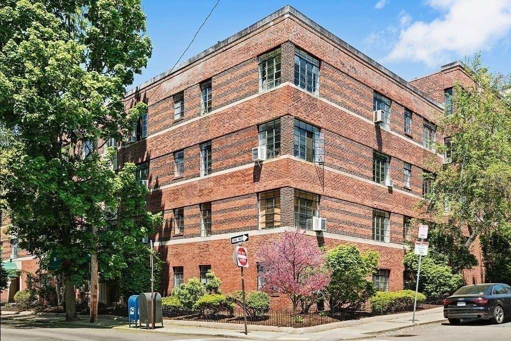 46 Chiswick Road, Unit 7 Boston, MA 02135 - Photo 11 of 16 front view of a building