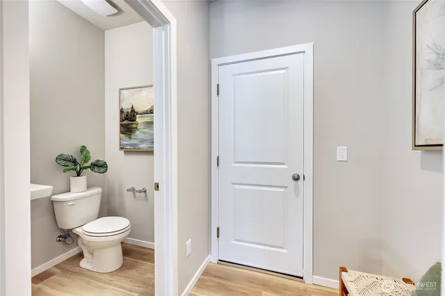 $580,950 | 344 Northeast Shadowhawk Lane, Bremerton, WA 98311