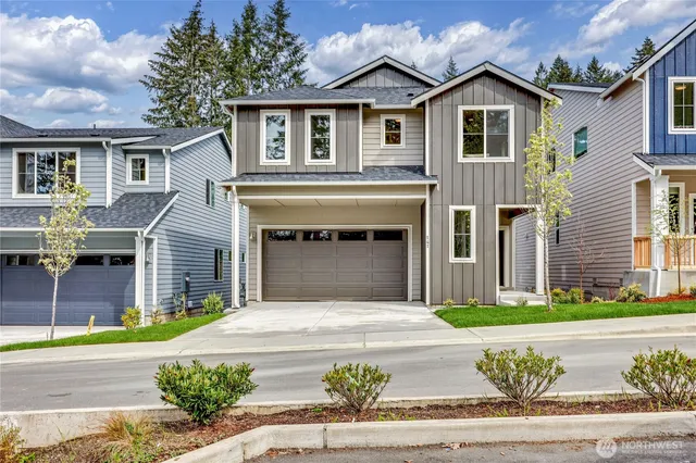 $580,950 | 344 Northeast Shadowhawk Lane, Bremerton, WA 98311