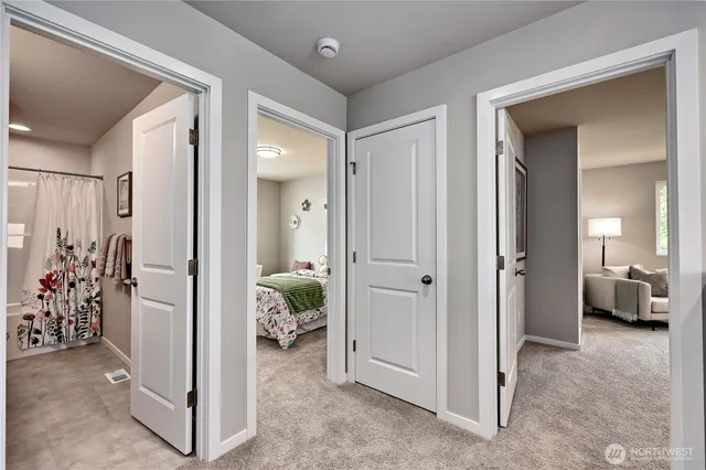 $580,950 | 344 Northeast Shadowhawk Lane, Bremerton, WA 98311