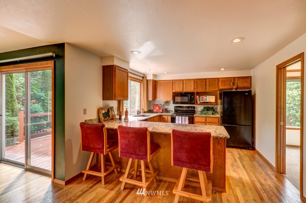 2426 182nd Place Southeast Bothell, WA 98012 - Photo 11 of 25 Gallery Image 11