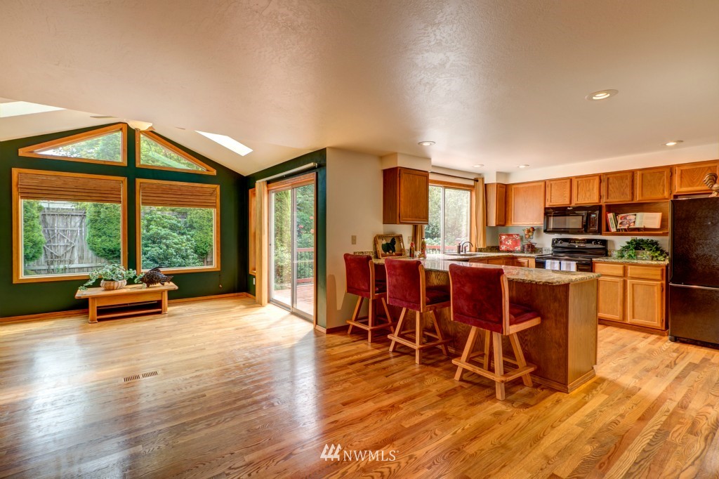 2426 182nd Place Southeast Bothell, WA 98012 - Photo 13 of 25 Gallery Image 13