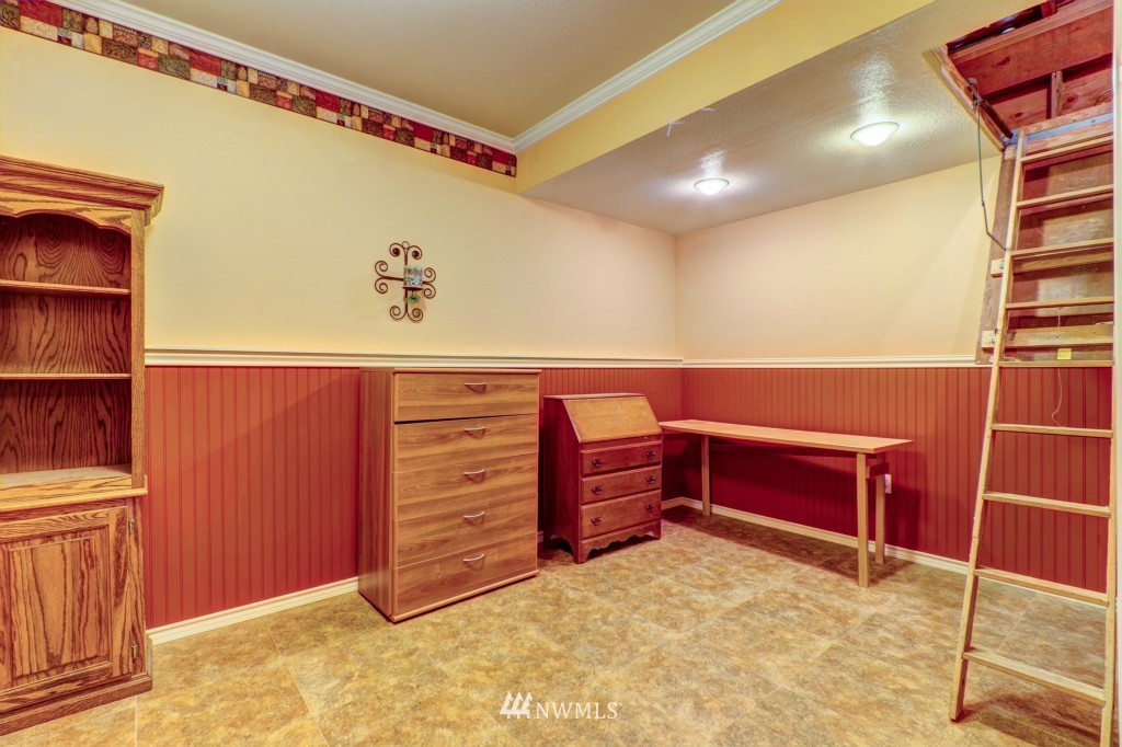 2426 182nd Place Southeast Bothell, WA 98012 - Photo 15 of 25 Gallery Image 15