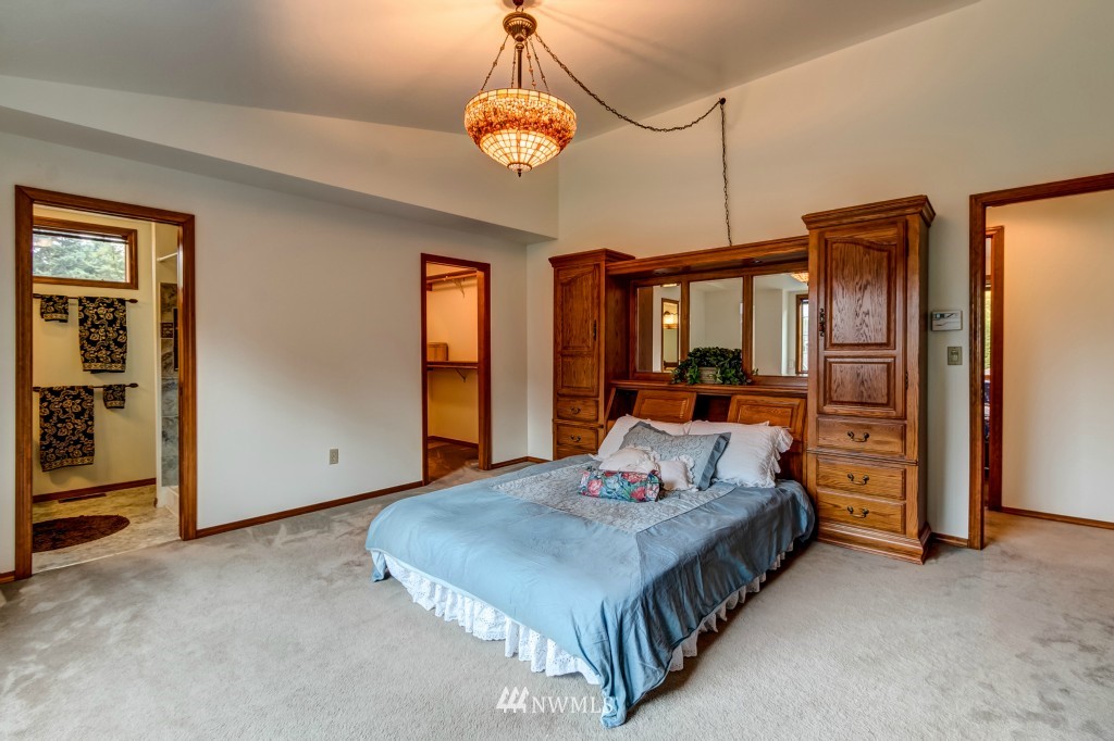 2426 182nd Place Southeast Bothell, WA 98012 - Photo 18 of 25 Gallery Image 18