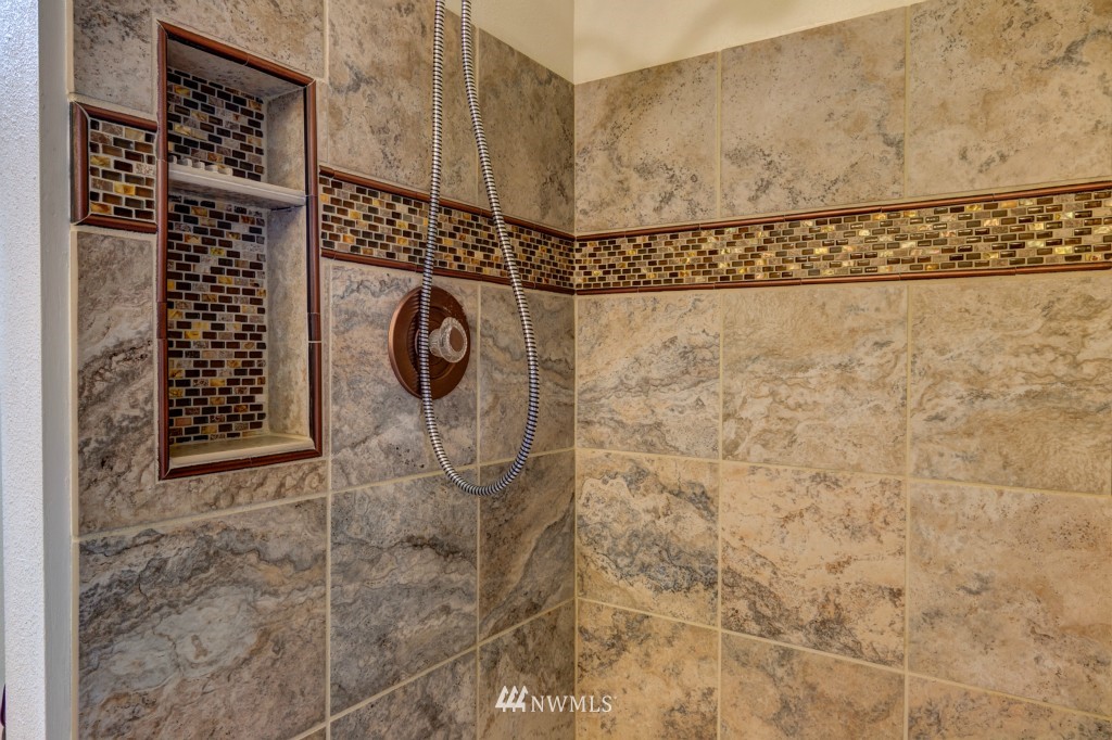 2426 182nd Place Southeast Bothell, WA 98012 - Photo 20 of 25 Gallery Image 20
