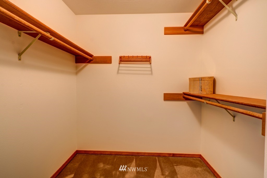 2426 182nd Place Southeast Bothell, WA 98012 - Photo 21 of 25 Gallery Image 21