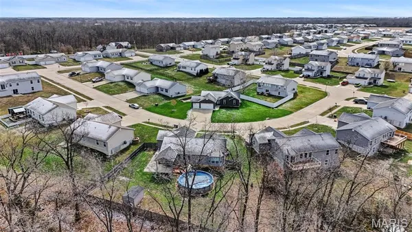 $329,900 | 707 Talon Drive, Wright City, MO 63390