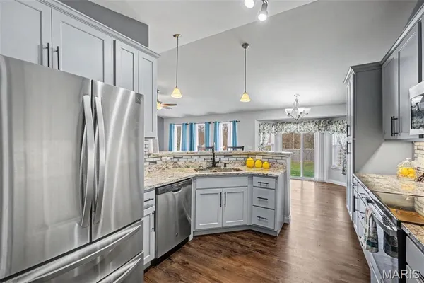 $329,900 | 707 Talon Drive, Wright City, MO 63390