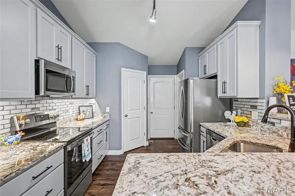 $329,900 | 707 Talon Drive, Wright City, MO 63390