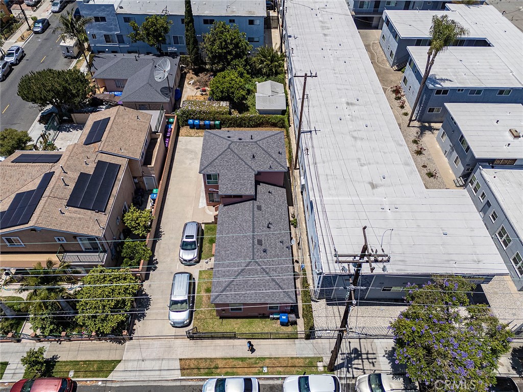 1111 Walnut Avenue Long Beach, CA 90813 - Photo 7 of 15