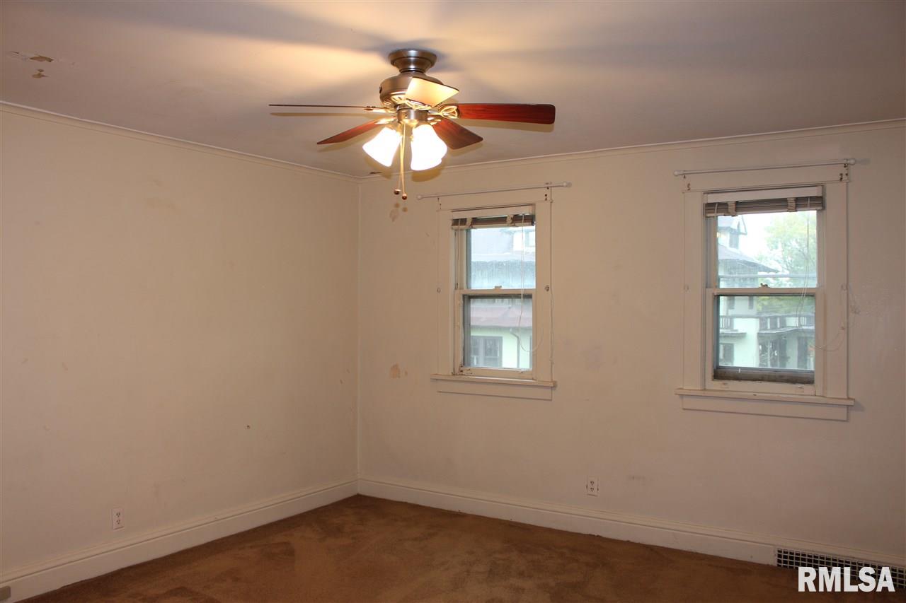 1127 11th Street Moline, IL 61265 - Photo 16 of 21
