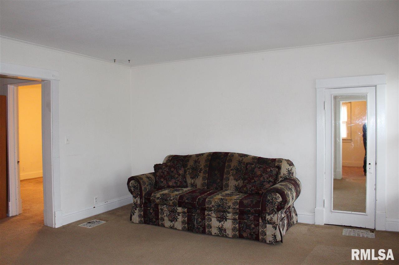 1127 11th Street Moline, IL 61265 - Photo 18 of 21