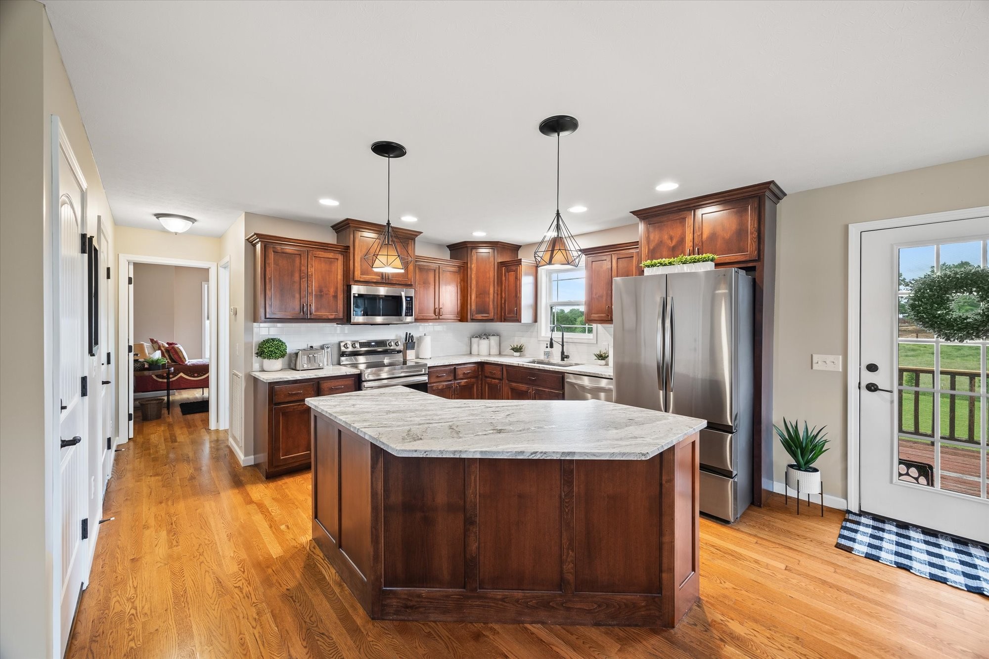 212 Pistole Road Sparta, TN 38583 - Photo 5 of 30 Gallery Image 5