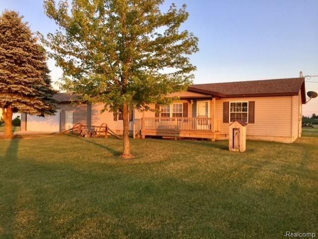 1820 Bowers Road Lapeer, MI 48446 - Photo 1 of 16 1.jpg