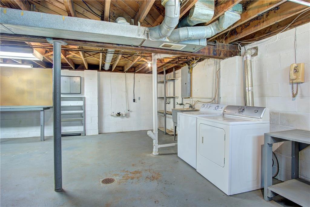 730 Jefferson Road Pittsburgh, PA 15235 - Photo 13 of 21 Gallery Image 13