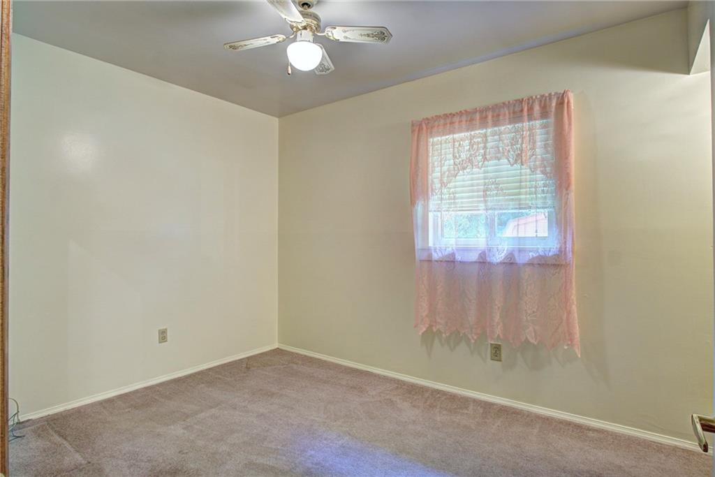 730 Jefferson Road Pittsburgh, PA 15235 - Photo 8 of 21 Gallery Image 8